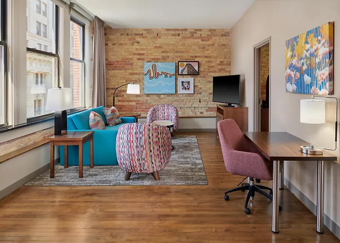 Homewood Suites By Hilton Grand Rapids Downtown
